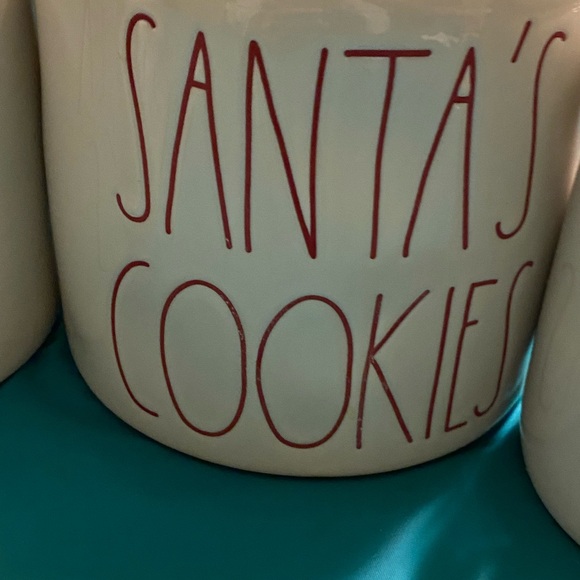 Rae Dunn Christmas canisters set of 4 - Picture 8 of 13